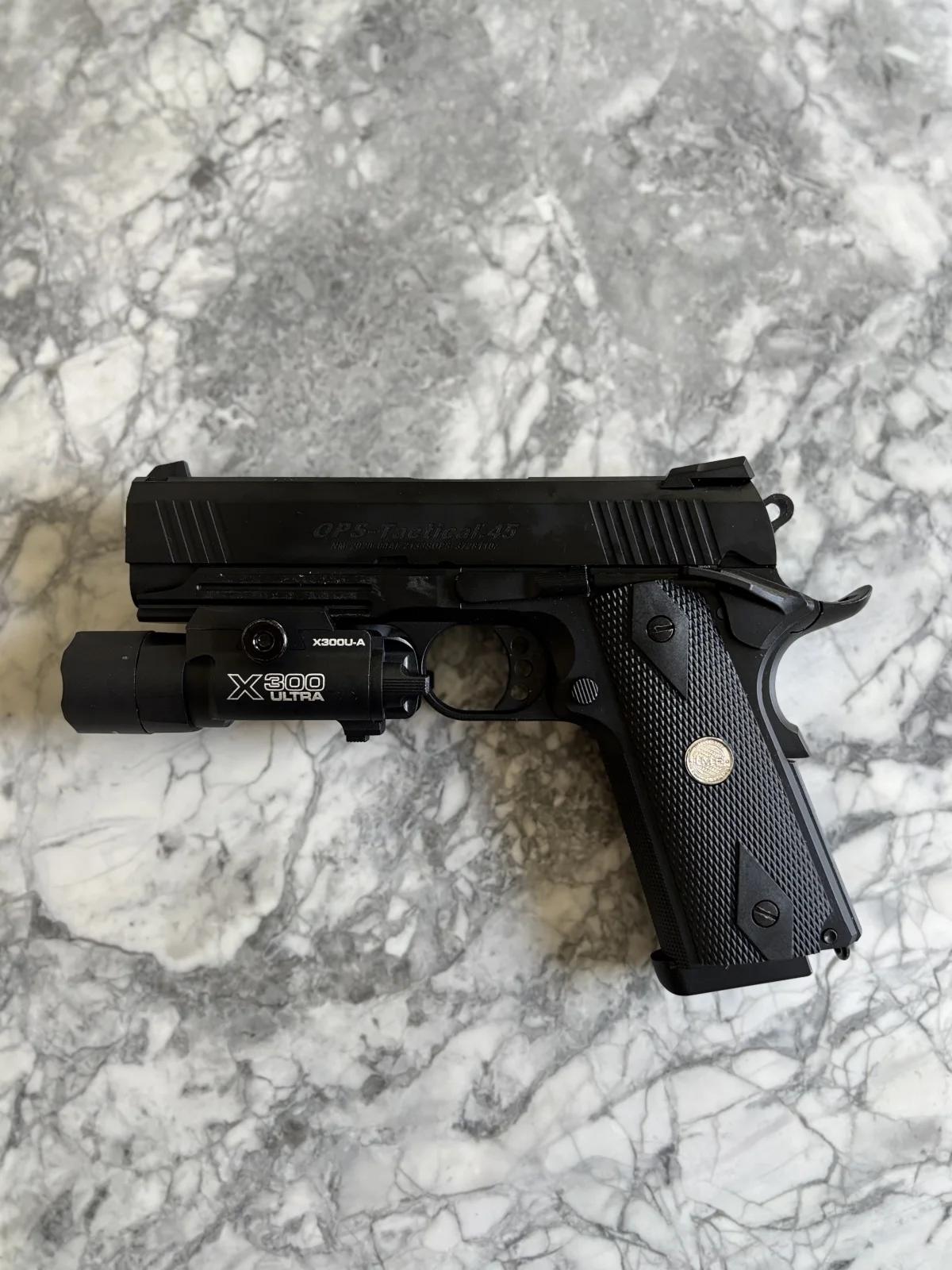 Colt .45 M1911 | Golden Eagle | Greengas