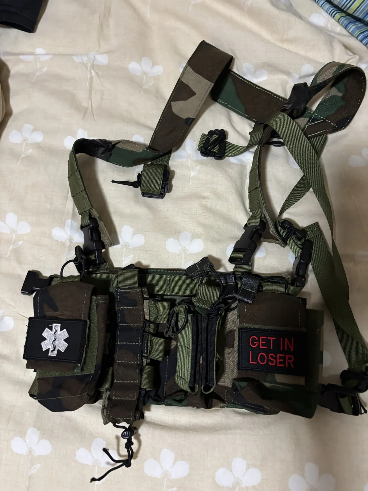 Chest rig
