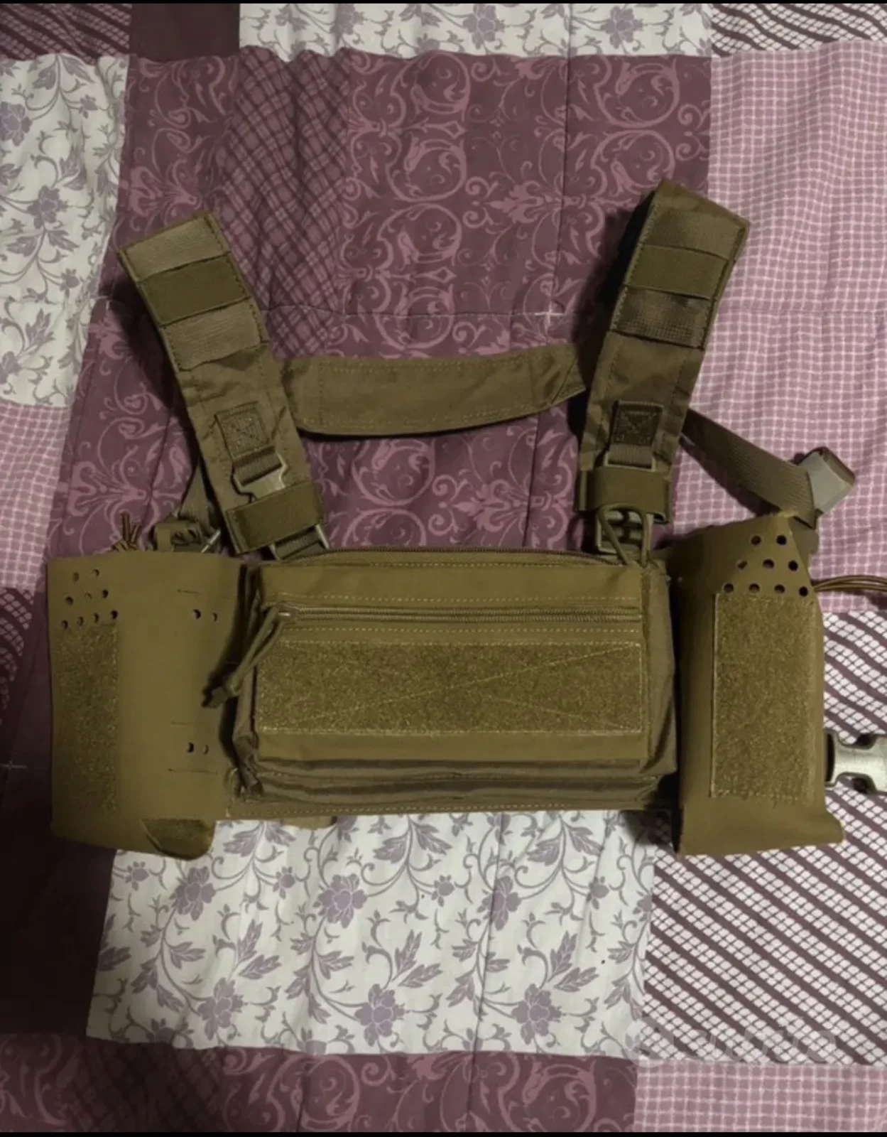 Chest rig
