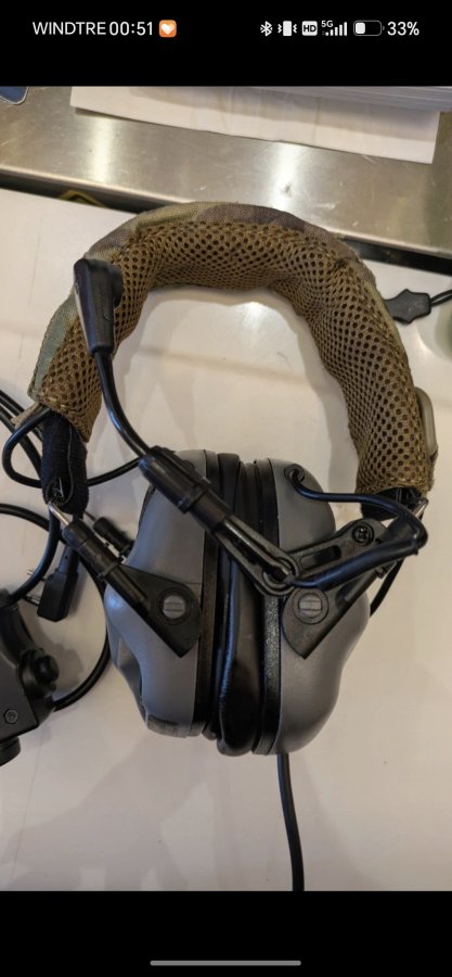 Earmor M32 compreso di PTT Earmor attacco Kenwood
